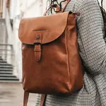 Dámsky kožený batoh The Chesterfield Brand Diana - koňak