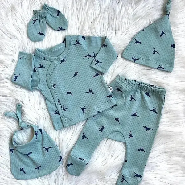 50334 Dewberry Newborn Unisex Baby Hospital Discharge Set-MINT GREEN
