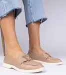 Gemre Tmavobéžové dámske mokasíny s elegantnou ozdobou Viletta