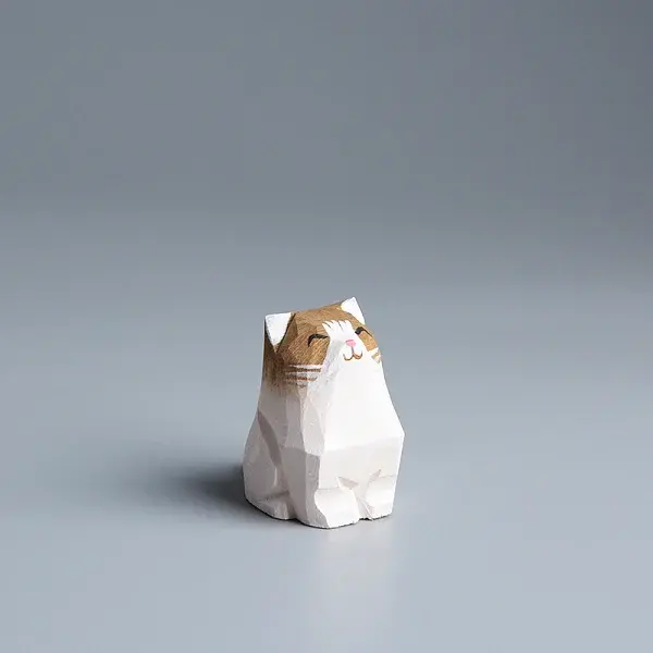 Sitting Cat Figurines