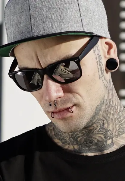 Slnečné okuliare Likoma Mirror čierne/strieborné