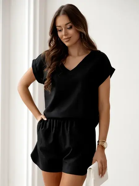 Resti Linen women’s set with short sleeves and short shorts