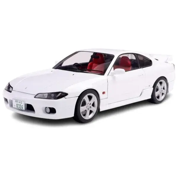 1:18 Nissan Silvia Bílá
