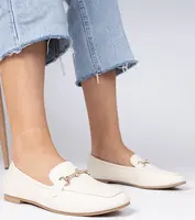 Gemre Beige elegant loafers with gold decoration and rhinestones Kalisa