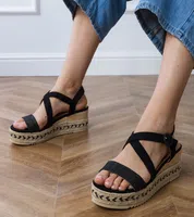 Gemre Black wedge espadrille sandals Sywiera