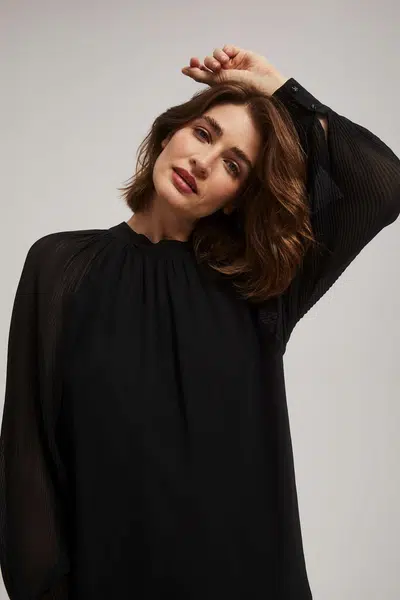 Marisse Shirt With Pleated Sleeves, Black