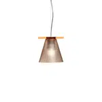 Light-Air, růžová, z expozice Kartell