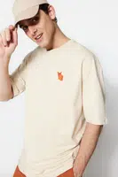Trendyol Beige Oversize Crew Neck Krátký rukáv Fox Vyšívané tričko ze 100% bavlny