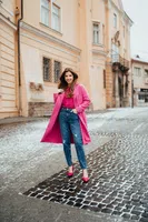 Modré dámské mom fit džíny s potrhaným efektem Pieces Kesia - Dámské