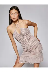 Koton splývaly Mini večerní šaty s kravatou u krku volánky