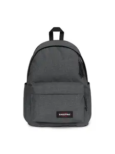 EASTPAK Batoh 'Day Office'  tmavosivá / čierna / biela