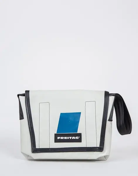 FREITAG F11 Lassie