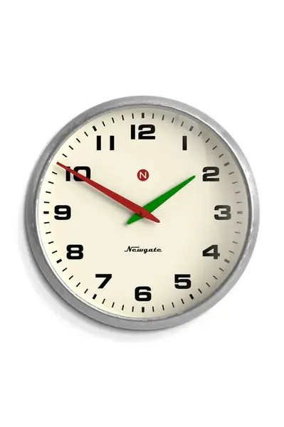 Nástěnné hodiny Newgate Superstore