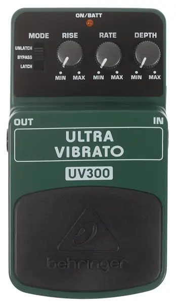 Behringer UV300 (použité)