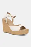 Souliers Martinez sandály na klínku kožené SUMMER