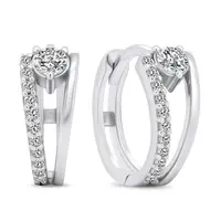 Brilio Silver Oslnivé kruhové náušnice se zirkony EA503W