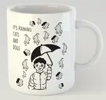 Designový hrnek – it’s raining cats and dogs right now