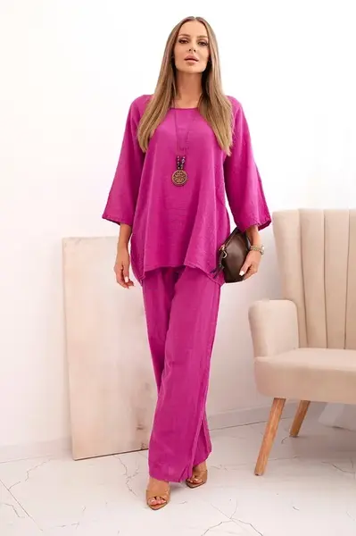 Kesi Włoski Komplet dámsky z viskózy blúzka s náhrdelníkom a nohavice fialový