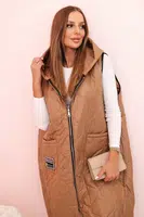 Kesi Włoski Dámska prešívaná vesta Plus Size s kapucňou na zips camelová
