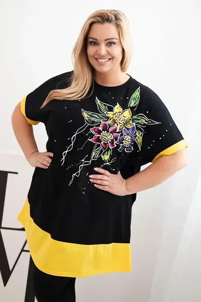 Kesi Włoski Dámska tunika Plus Size s kvetinovým vzorom a ozdobnými perličkami žltá