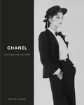 Chanel - Amy de la Haye