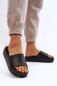 Dámske šľapky Kesi