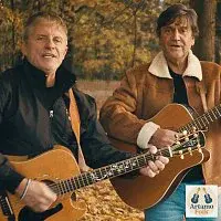 Artamo Folk – Pineta