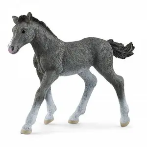 Schleich Hříbě koně trakénského