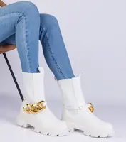 Gemre Florisenda white ankle boots decorated with a chunky chain