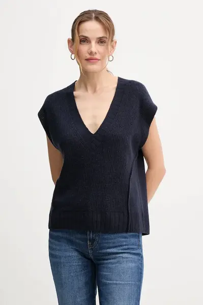 Vesta s přídavkem vlny United Colors of Benetton