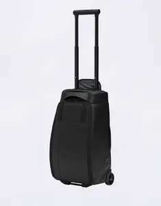 Db Hugger Roller Bag Carry-on 40L Black Out