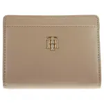 Tommy Hilfiger dámská peněženka AW0AW11616 ABR sandrift