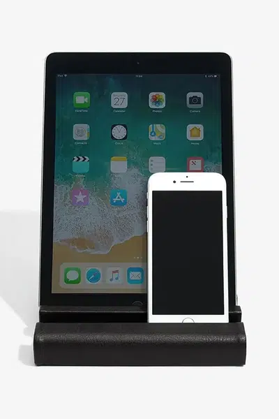 Stojan na telefon Stackers černá barva