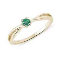 Prsteň so smaragdom zo žltého zlata KLENOTA