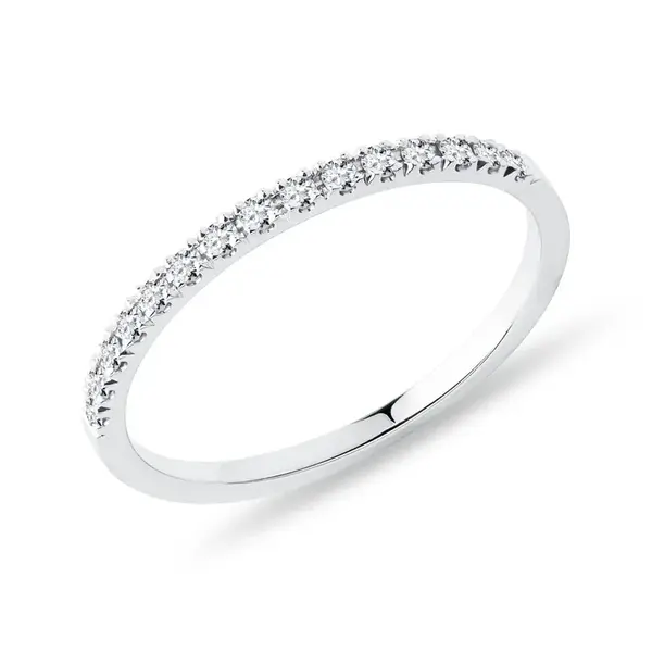 Prsten half eternity z bílého zlata s diamanty KLENOTA