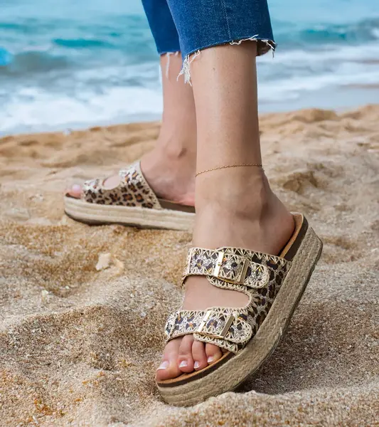 Gemre Leopard print glitter espadrille slides with buckles Induri