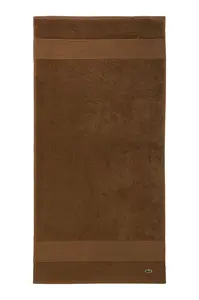 Lacoste Malý bavlněný ručník Lacoste LLECROCO Pecan 50 x 100 cm