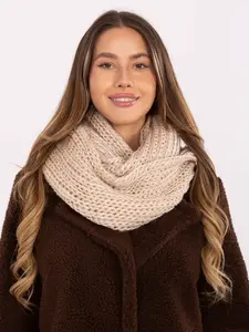 Béžová komínová šála