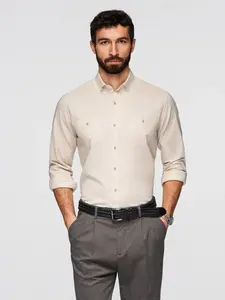 Ombre Men's linen shirt with classic collar and pockets REGULAR FIT - cream