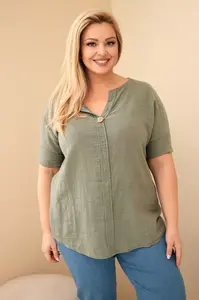 Kesi plus size halenka s knoflíkovým výstřihem khaki
