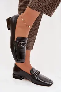 Kožené dámské mokasíny s ozdobným detailem