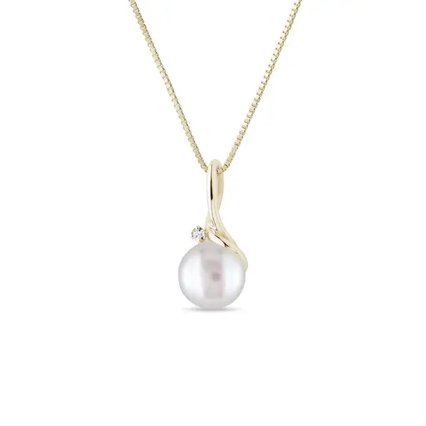 Náhrdelník zo 14k zlata so sladkovodnou perlou a briliantom KLENOTA