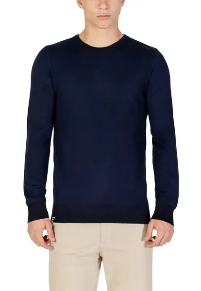 Pánský modrý svetr s kulatým výstřihem