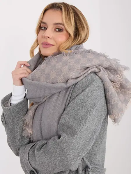 Šála v šedo-růžové barvě