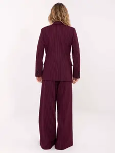 Bordové sako s proužky