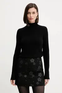 Vlněný svetr Marella