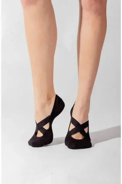 91022 Dewberry 2-Pack Womens Yoga & Pilates Socks 36-41-BLACK