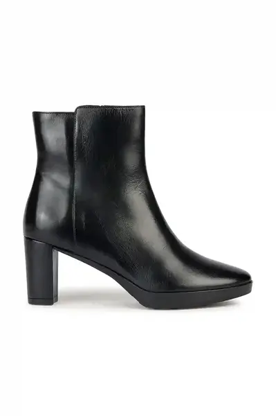 Kožené kotníkové boty Geox D WALK PLEASURE 60