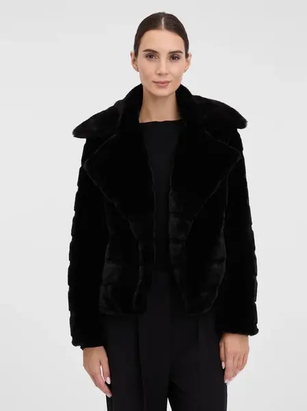 Čierny dámsky krátky kožuch ORSAY