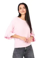 Svetloružový sveter s volánovými rukávmi